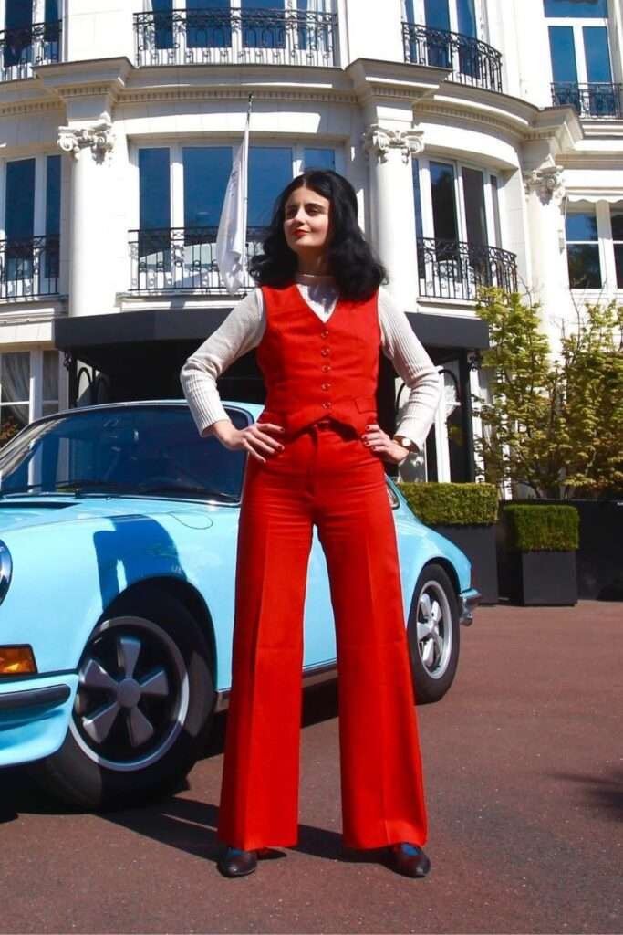 vintage fashion by a girl